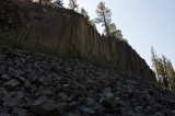 CRW_1563 Devil's Postpile. It's quite small, only two or three stories high.