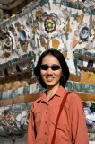 _mg_2483 Serene in front of the porcelain decorations in Wat Arun